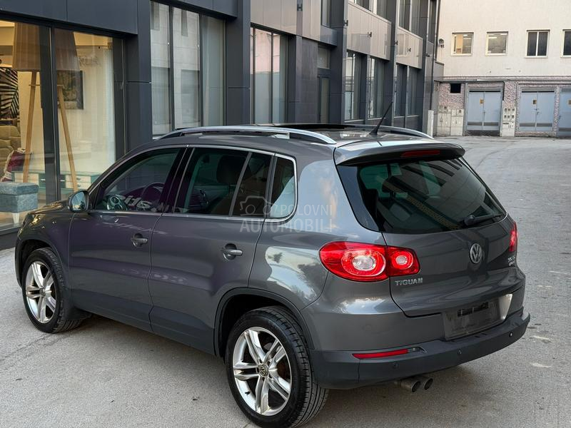 Volkswagen Tiguan 4 MOTION PANO