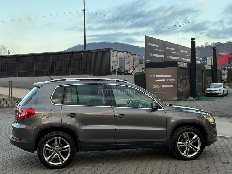 Volkswagen Tiguan 4 MOTION PANO