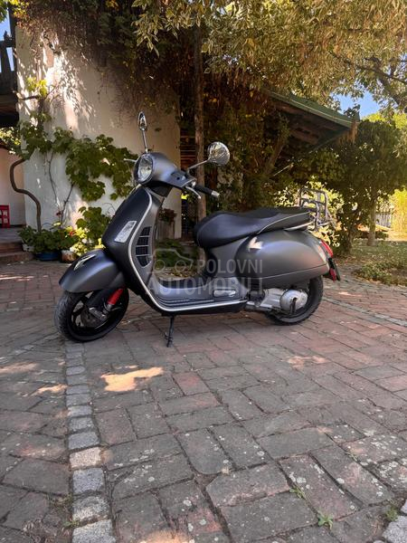Vespa 300 GTS