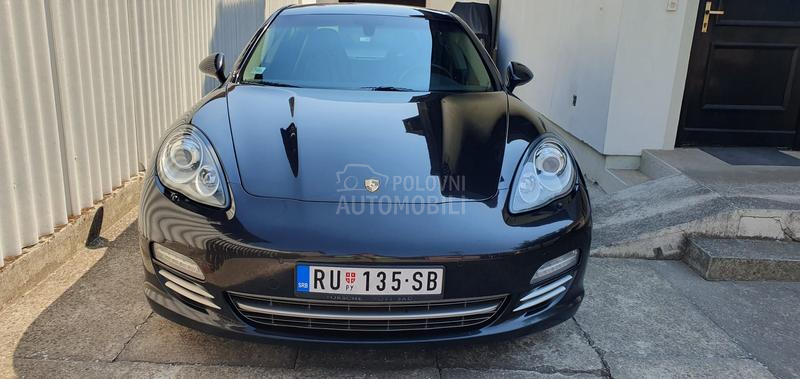 Porsche Panamera 3.0 Platinum