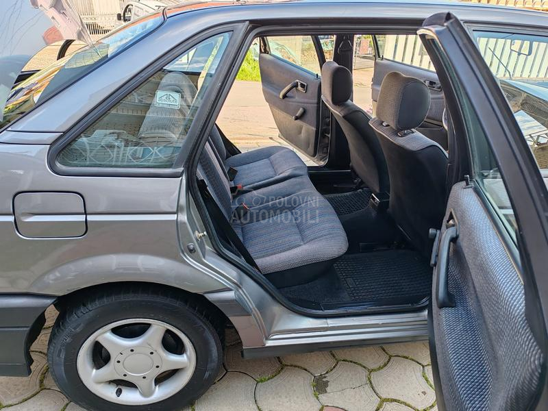 Volkswagen Passat B3 1.6 TD