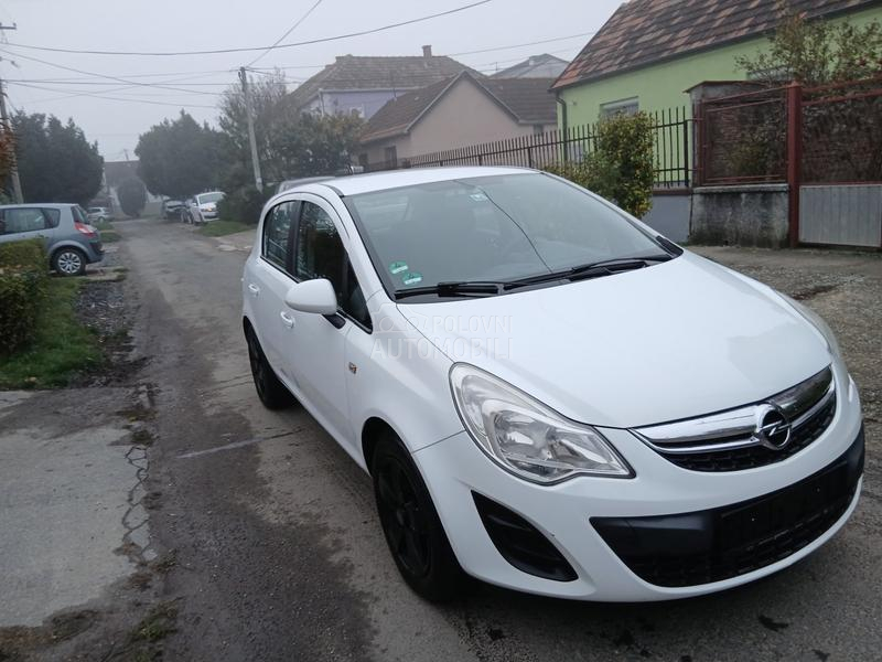 Opel Corsa D 1.4 B