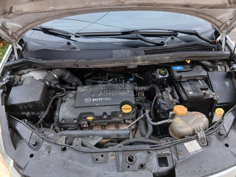 Opel Corsa D 1.4 B