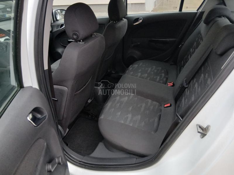 Opel Corsa D 1.4 B
