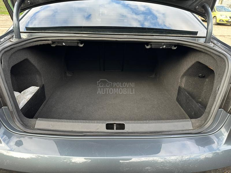 Volkswagen Passat B7 2.0 TDI