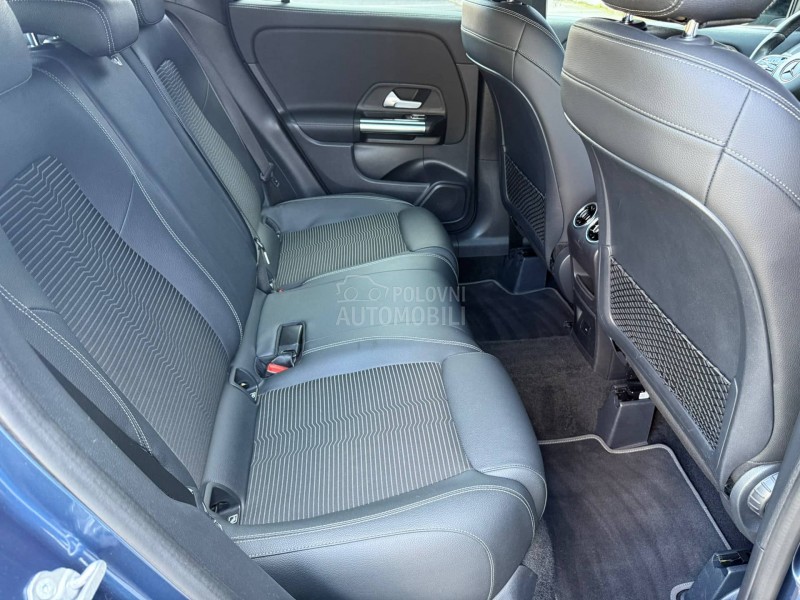 Mercedes Benz GLA 200 CDI SPORT 4Matic