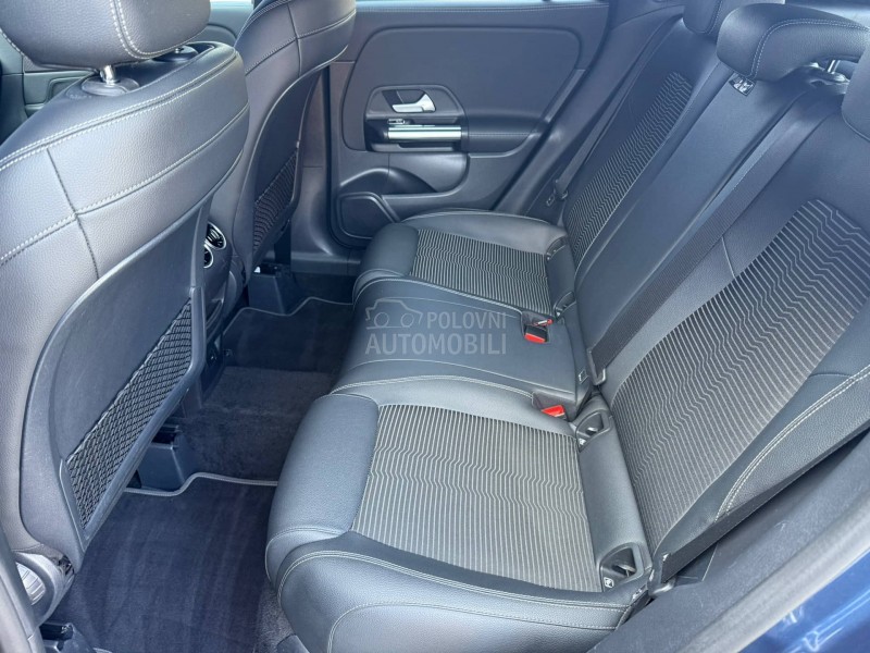 Mercedes Benz GLA 200 CDI SPORT 4Matic