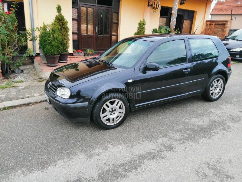 Volkswagen Golf 4 1,4 Dobar