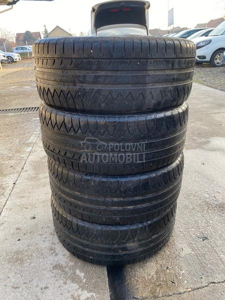 Michelin 235/55 R17 Sve sezone