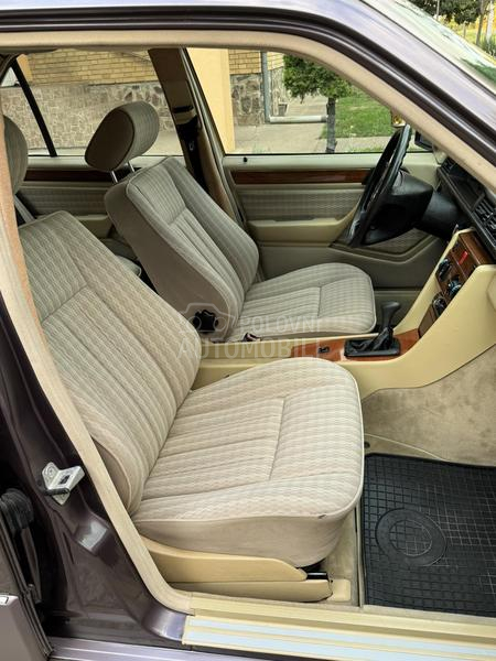 Mercedes Benz W124 W124 200D