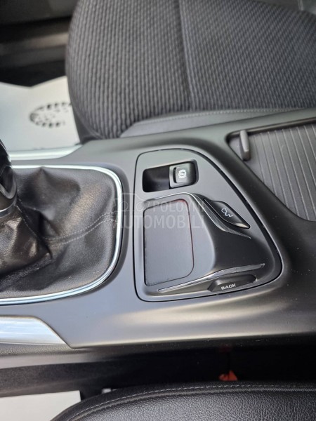 Opel Insignia 2.0 CDTI N.A.V.I