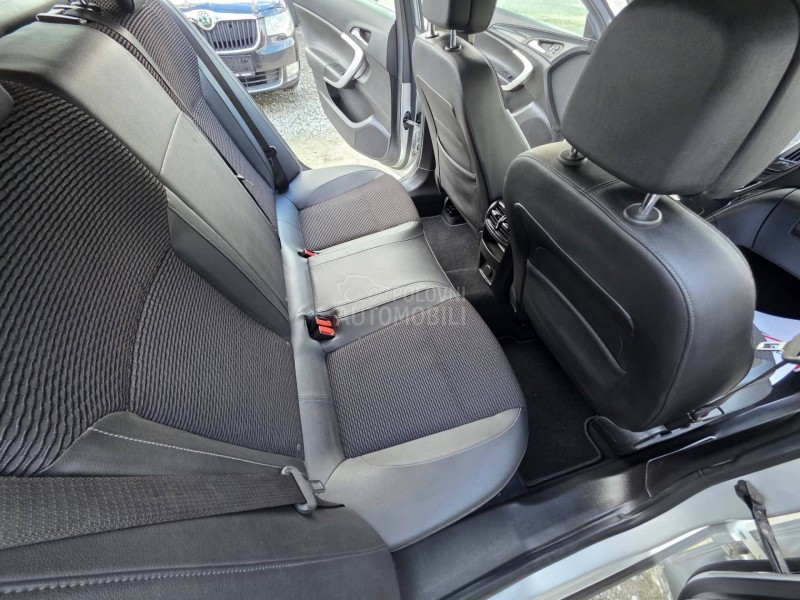 Opel Insignia 2.0 CDTI N.A.V.I