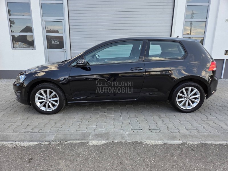Volkswagen Golf 7 1. 2 tsi xenon led