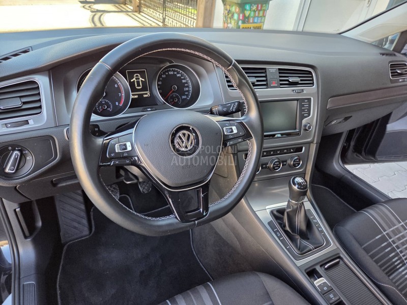 Volkswagen Golf 7 1. 2 tsi xenon led