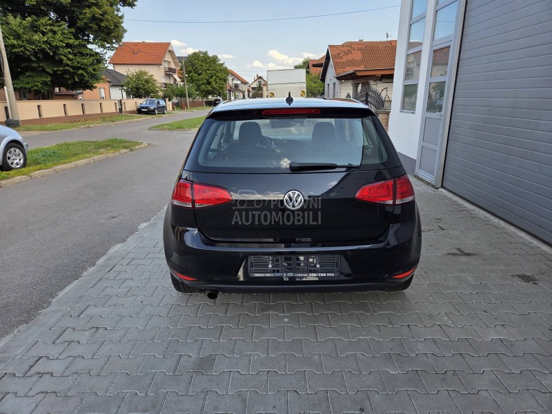 Volkswagen Golf 7 1. 2 tsi xenon led