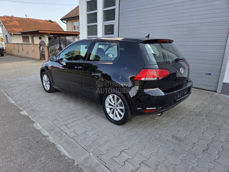 Volkswagen Golf 7 1. 2 tsi xenon led
