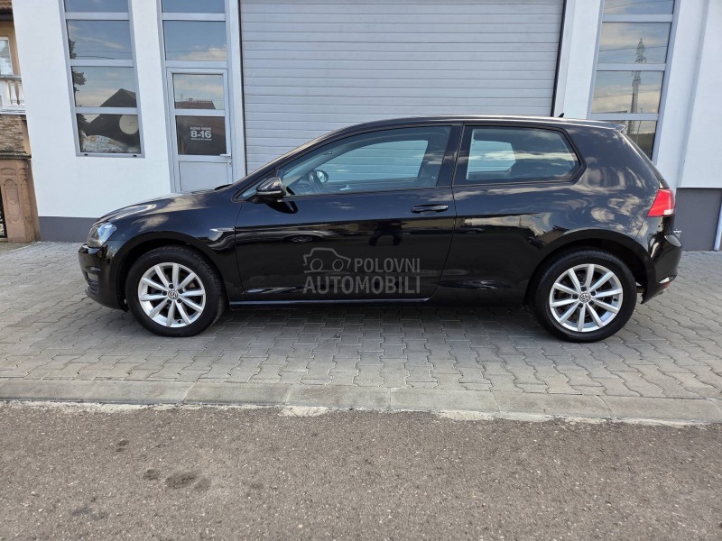 Volkswagen Golf 7 1. 2 tsi xenon led