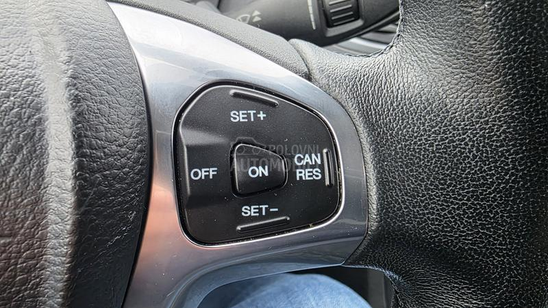 Ford Fiesta 1.5 tdci TITANIUM