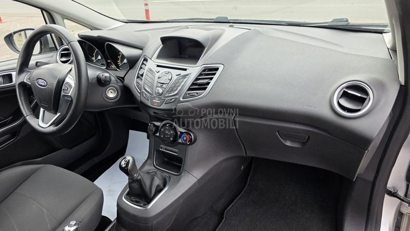 Ford Fiesta 1.5 tdci TITANIUM