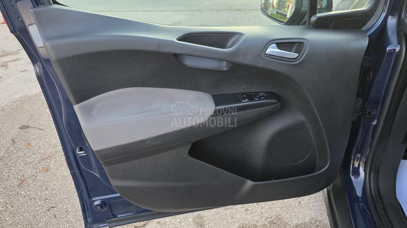 Ford Tourneo Courier 1.5 dci