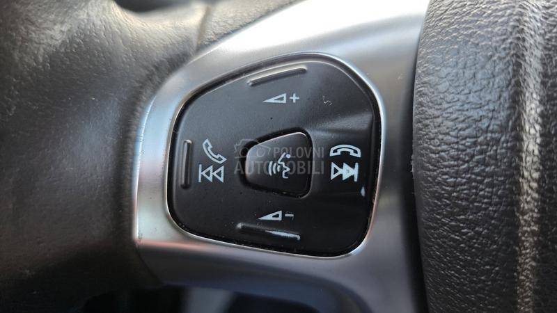 Ford Tourneo Courier 1.5 dci