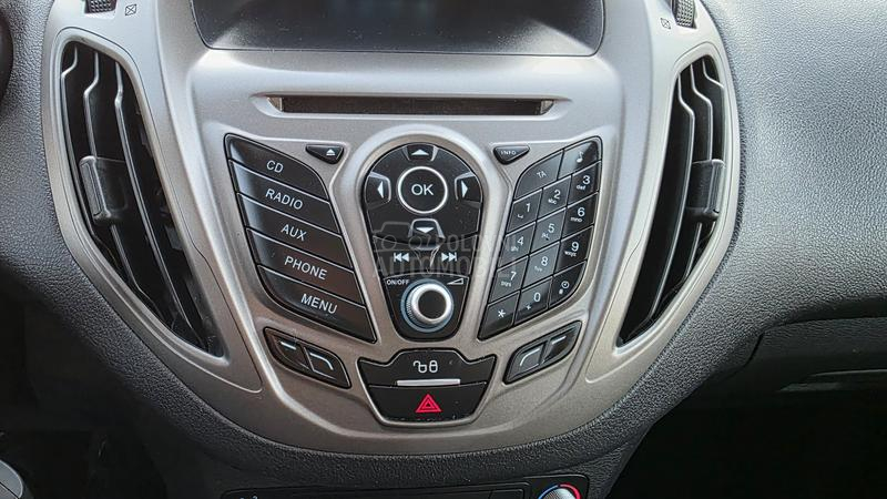 Ford Tourneo Courier 1.5 dci