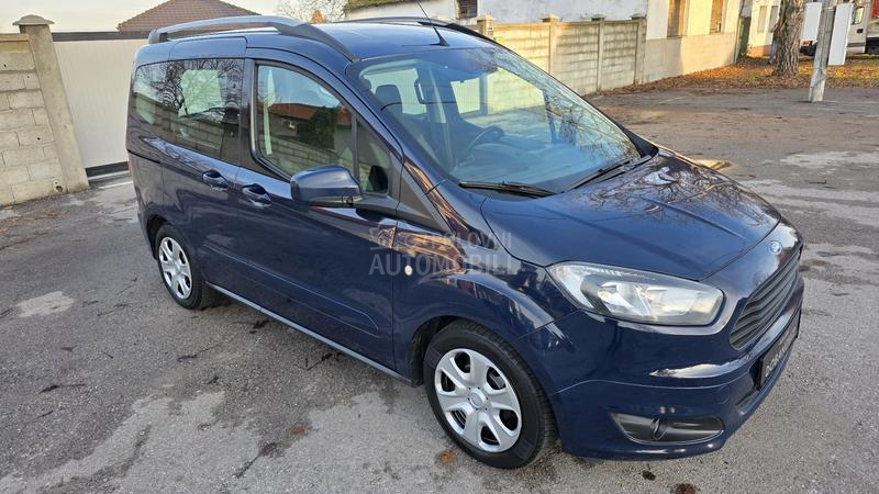 Ford Tourneo Courier 1.5 dci