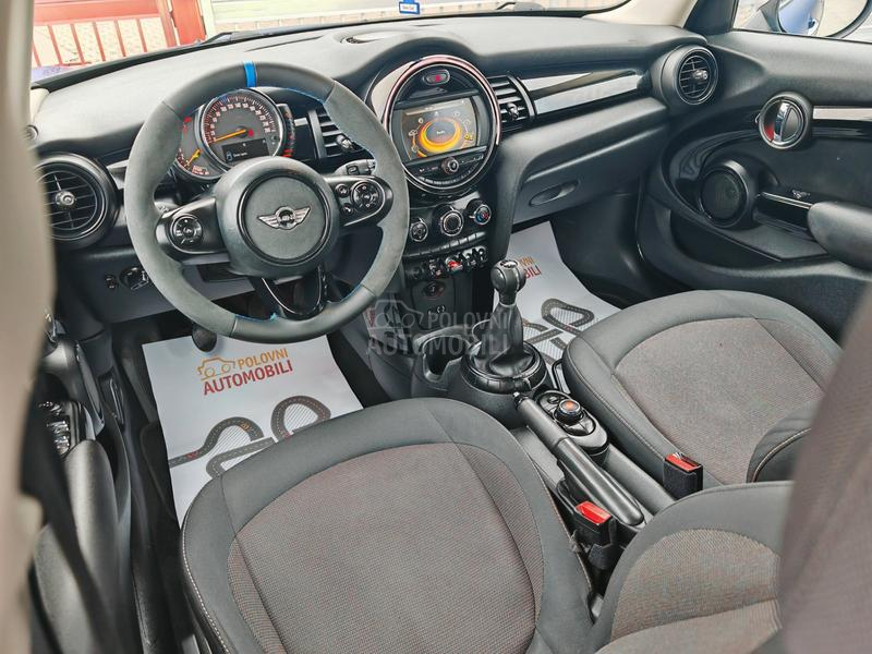 MINI Cooper U N I K A T