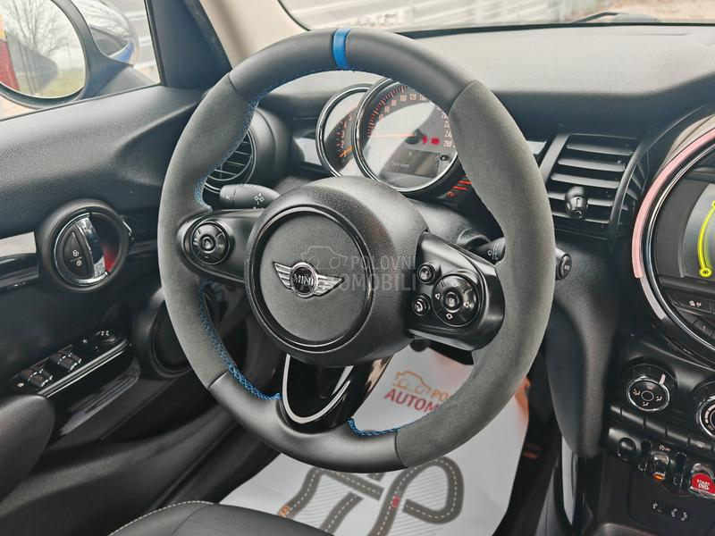 MINI Cooper U N I K A T