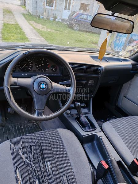 BMW 325 