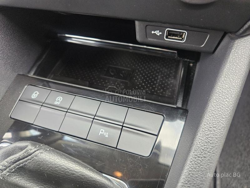 Škoda Octavia 1.6tdi NAV/LED/KAM