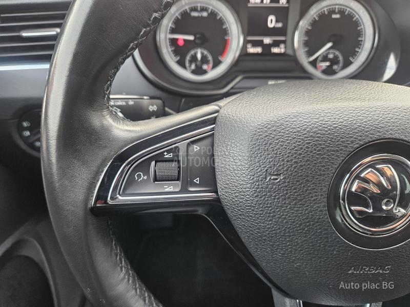 Škoda Octavia 1.6tdi NAV/LED/KAM