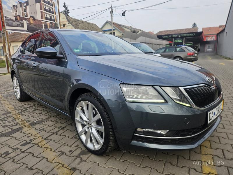 Škoda Octavia 1.6tdi NAV/LED/KAM
