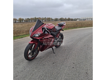 Yamaha r125