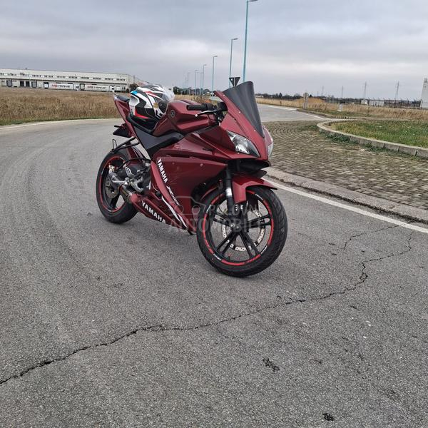 Yamaha r125