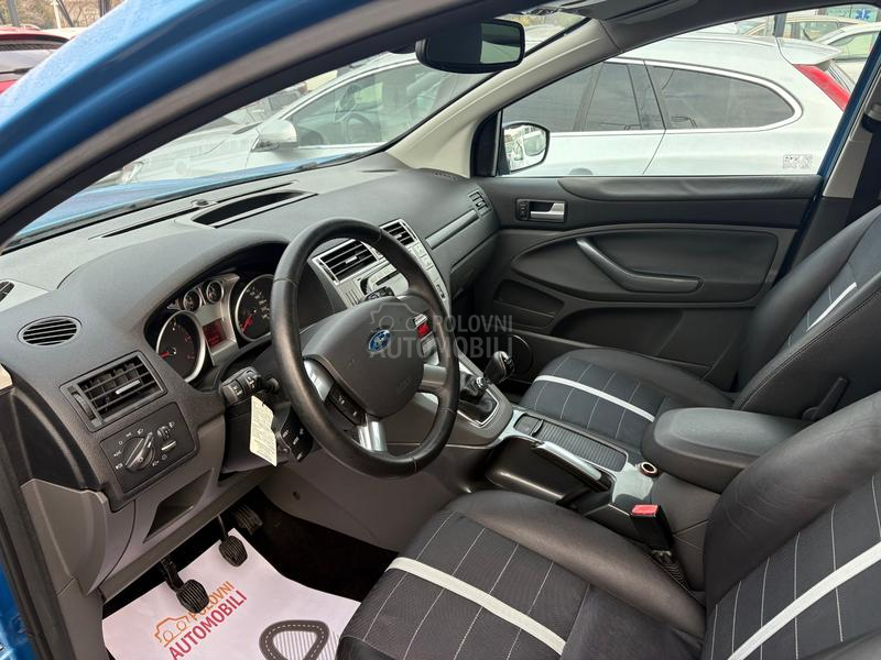 Ford Kuga 2.0 TDCi 4x4 Titan