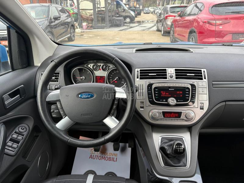 Ford Kuga 2.0 TDCi 4x4 Titan