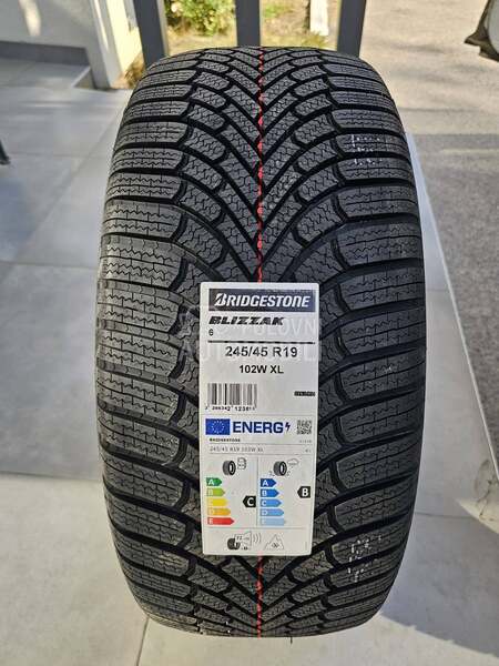 Bridgestone 275/40 R19 Zimska