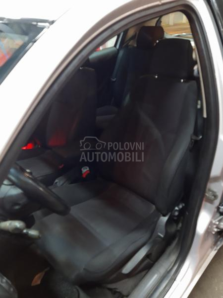 Alfa Romeo 147 jtdm 8v