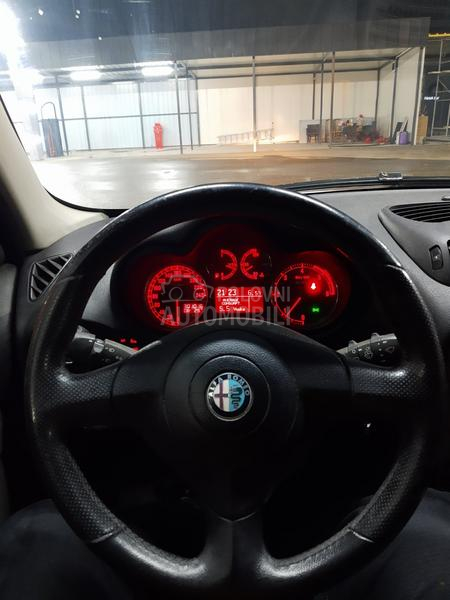 Alfa Romeo 147 jtdm 8v