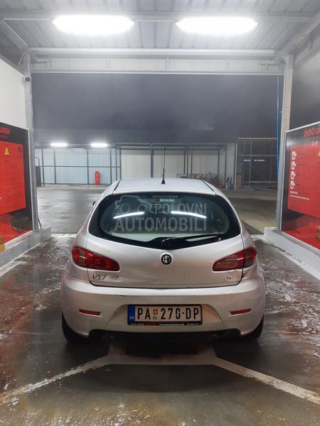 Alfa Romeo 147 jtdm 8v