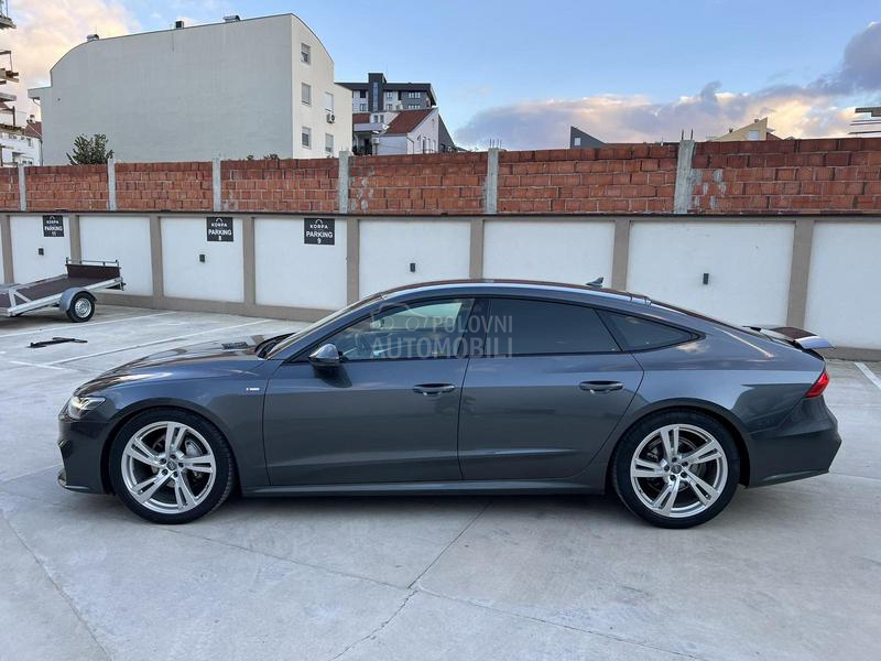 Audi A7 S line  black  edi