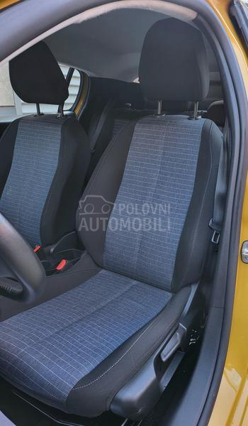 Peugeot 208 1.5Hdi Perla
