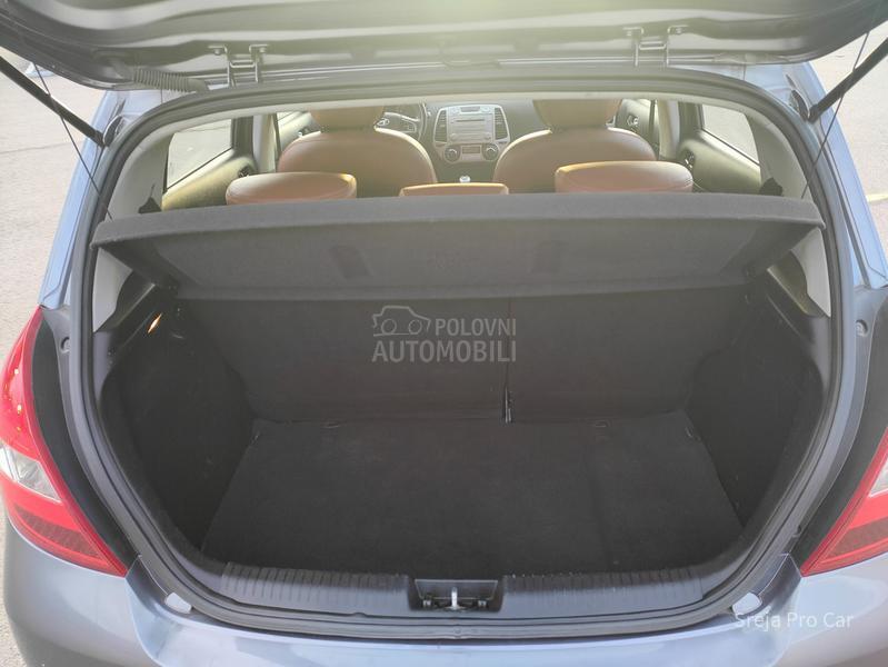Hyundai i20 1.6 Ben FUL