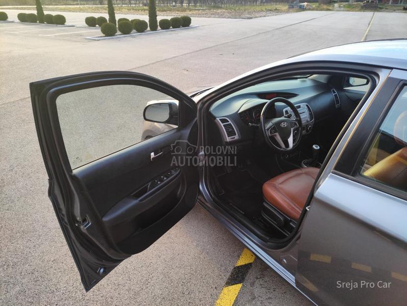 Hyundai i20 1.6 Ben FUL