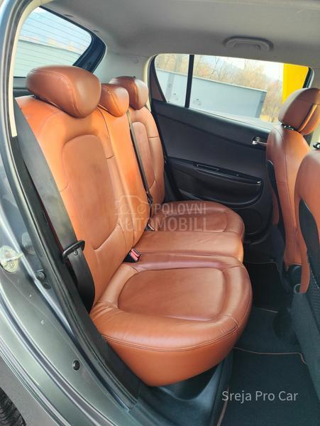 Hyundai i20 1.6 Ben FUL