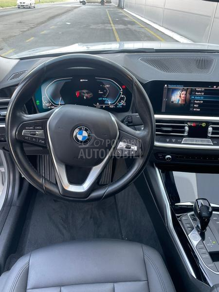 BMW 330 e Plug In Hybrid