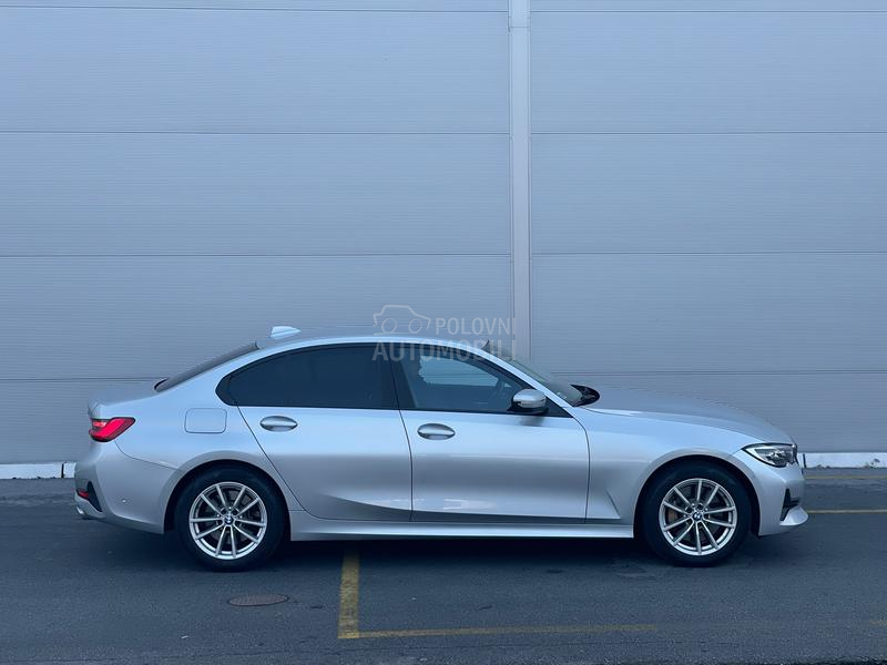 BMW 330 e Plug In Hybrid