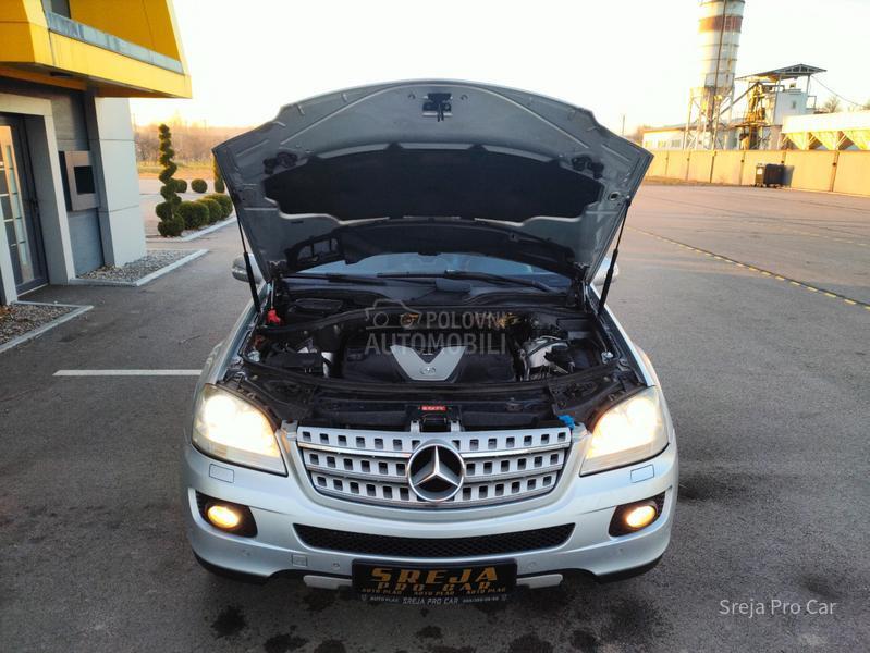 Mercedes Benz ML 280 4MATIC CDI NAV1