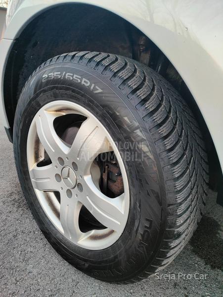 Mercedes Benz ML 280 4MATIC CDI NAV1